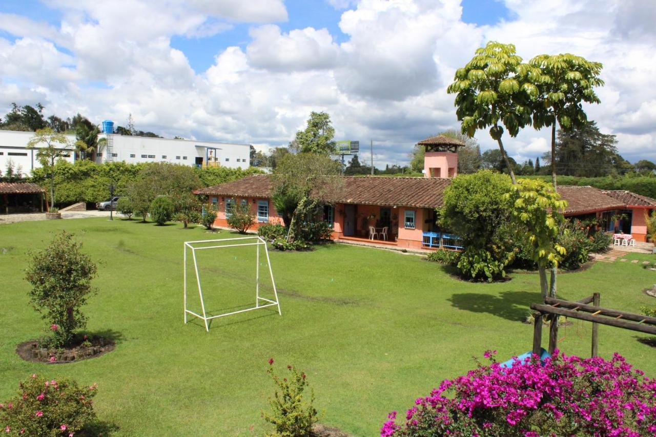 Ecohotel La Masia Llanogrande  Luaran gambar